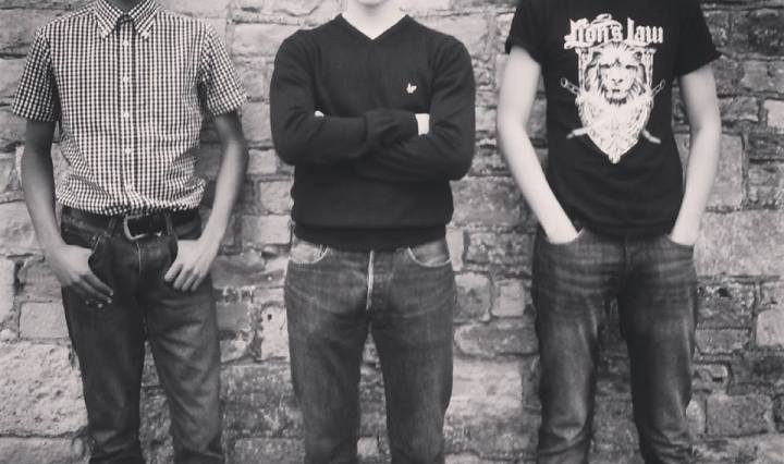 Grade 2: Punk desde la Isla de Wight (UK)