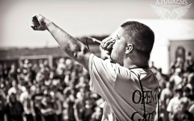 Cornered split with Backfire