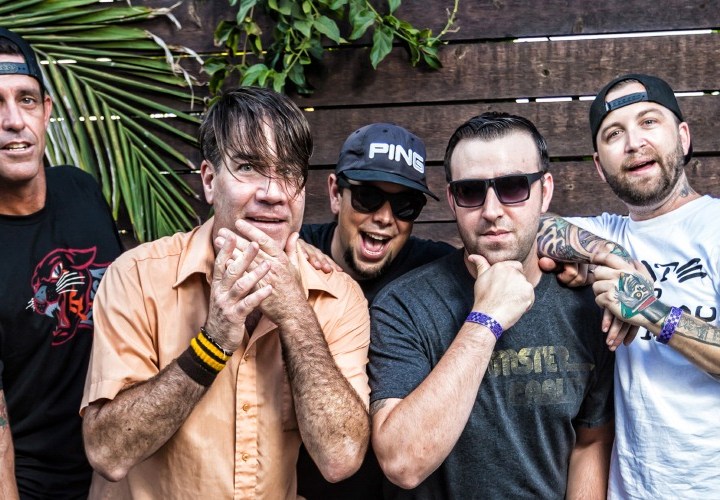 New Car Smell, nuevo EP de Guttermouth