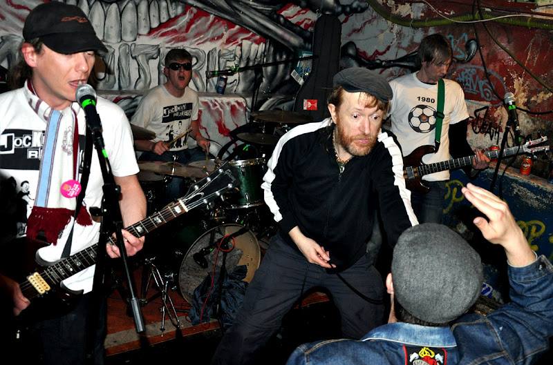 Oi Polloi: The Face video