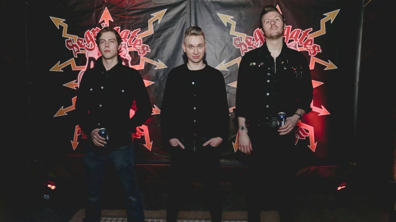 Segrëgates: "Turn It Loose" video