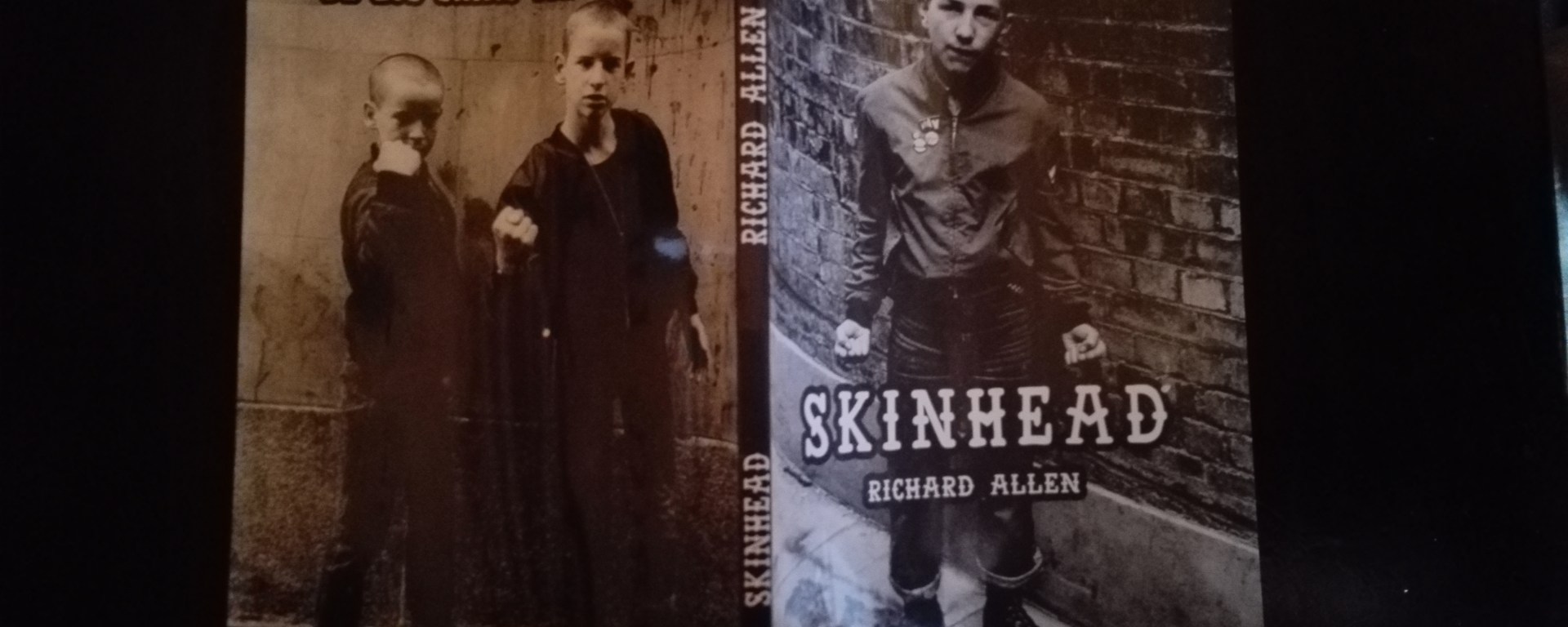 Traducción al castellano de la novela Skinhead de Richard Allen