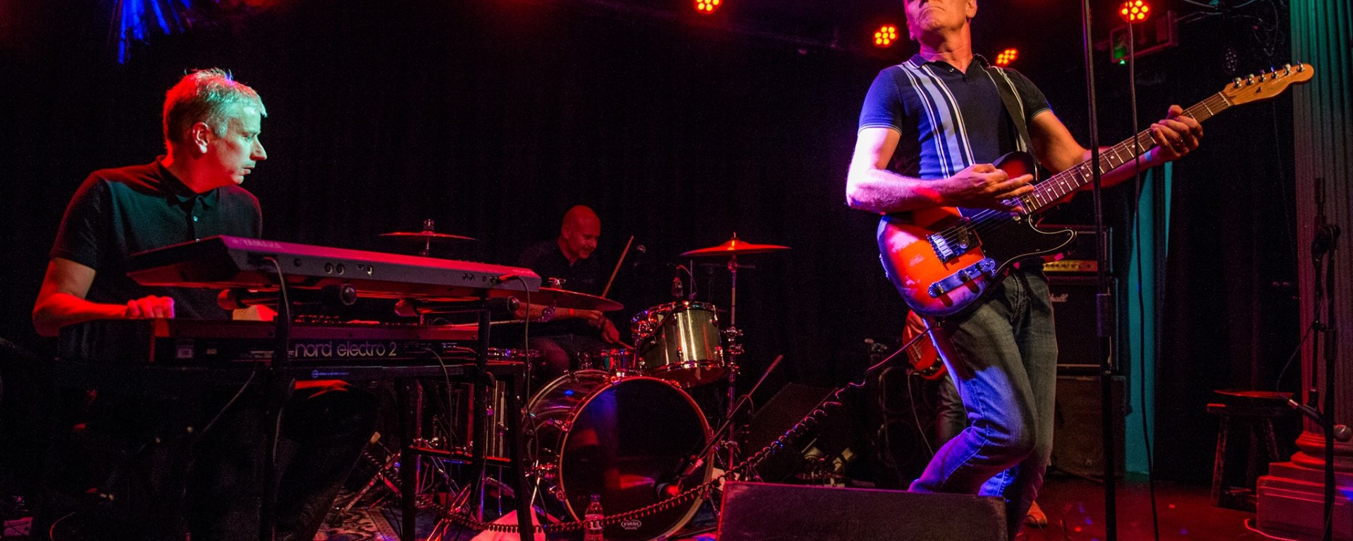 The Sha La La's: (Gotta Find) A Better Way