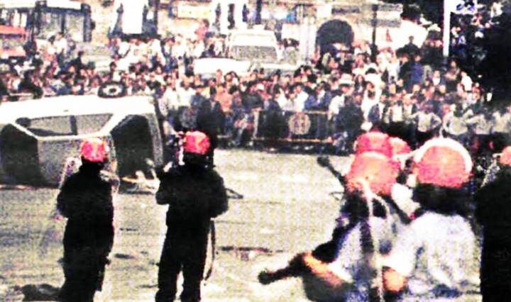 Desorden: Barrio del Desorden 1986-1989, editado en 2017 por Vomito Punk Records y recopilando las dos maquetas Barrio del Desorden e Himno de Ciudad