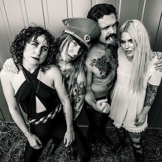 Gira de The Baboon Show con conciertos en Valencia, Barcelona, Zaragoza, Oviedo, A Coruña, Valladolid, Madrid, Zarautz, Bilbao y Palma de Mallorca