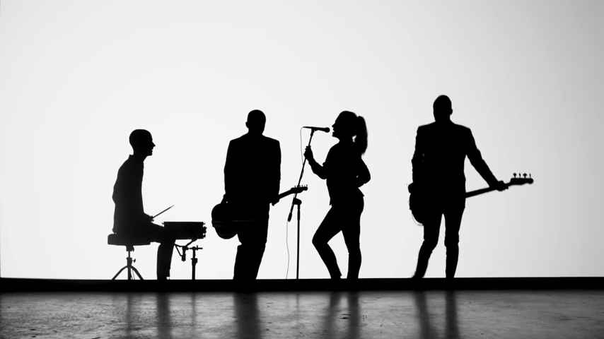 The Interrupters - "She's Kerosene", videoclip taken from 'Fight the Good Fight' (Hellcat, 2018)