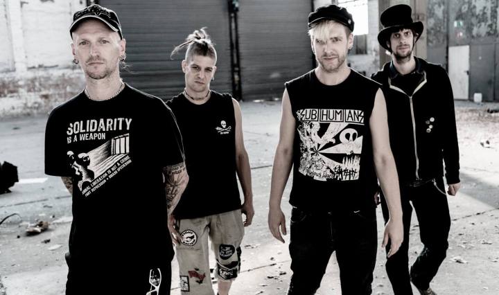 Alarmsignal: "Fertig", videoclip taken from Attaque (Aggresive Punk Produktionen, 2018)