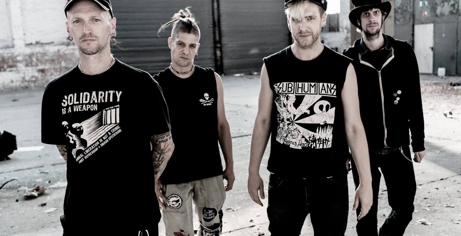 Alarmsignal: "Fertig", videoclip taken from Attaque (Aggresive Punk Produktionen, 2018)