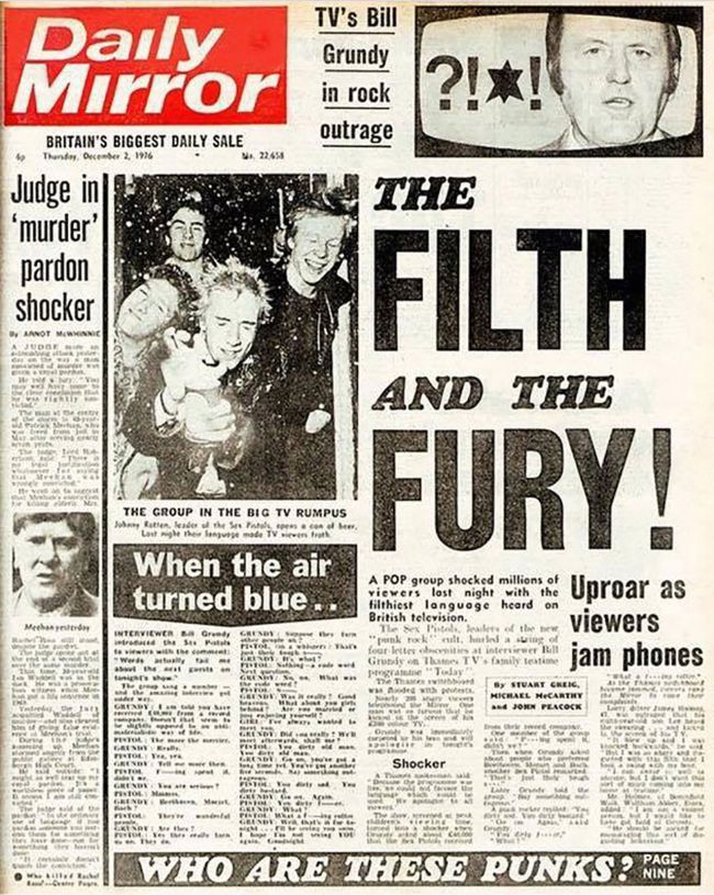 Portada de Daily Mirror de 2 de diciembre de 1976 con la entrevista de Bill Grundy a Sex Pistols a 4 columnas