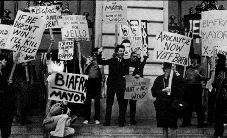 Mitin de Biafra en el ayuntamiento