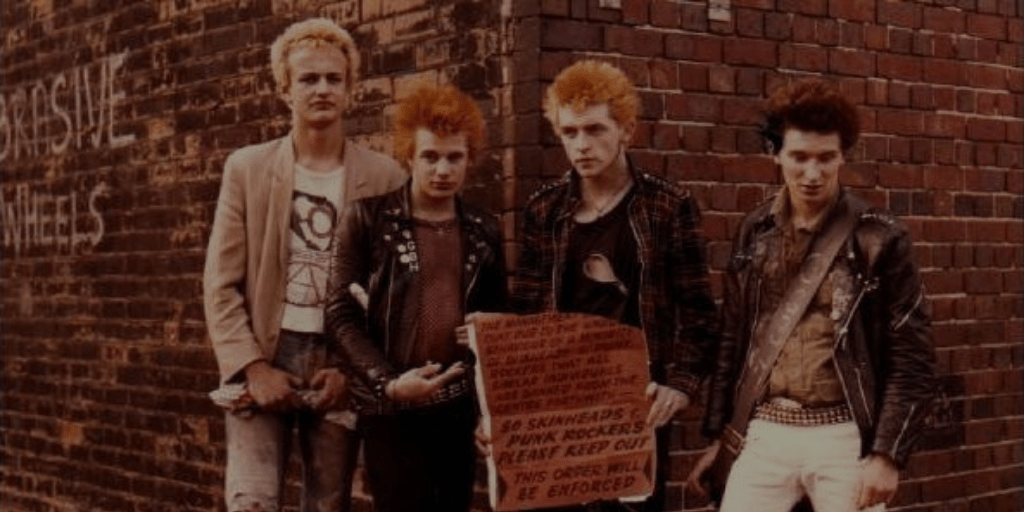 Biografía de los primeros años de Charged G.B.H., publicación de 'Leather, Bristles, Studs and Acne' (1981)