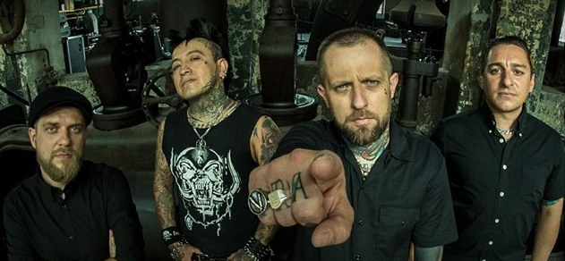 Entrevista a Booze & Glory (2019), con motivo de la publicación de su nuevo disco: Hurricane