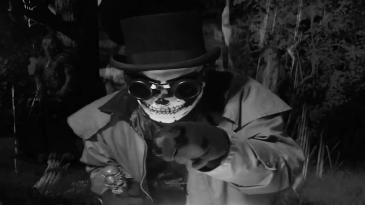 Killer Tone Jones: "Helloween"