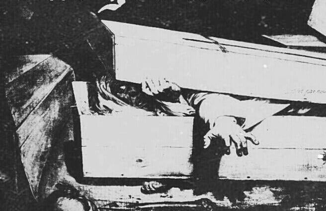 Portada de 'The Shadow Of Death E​.​P' de Out For Blood (Oi! & Punk from Denver, , Colorado, USA)