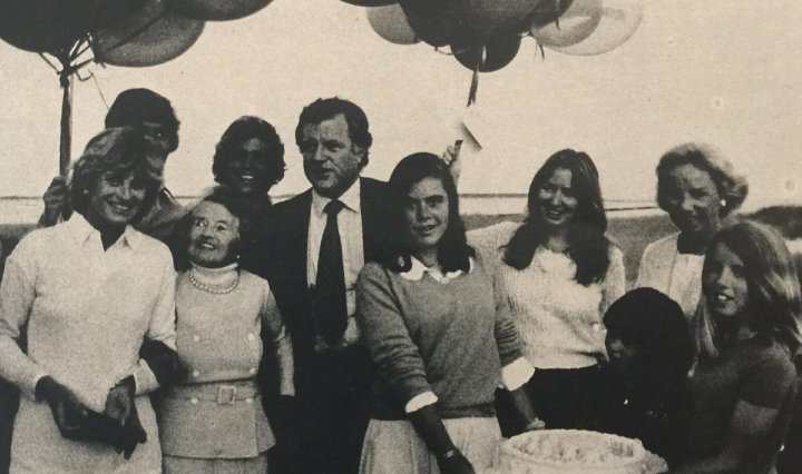 Futuro Terror: 'Sangre' (Humo Internacional, 2020)