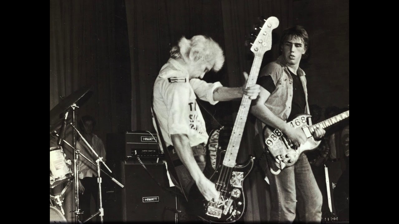 D.O.A. vídeo de "the Prisoner", canción incluida en su disco 'Something Better Change'