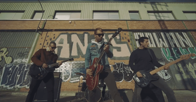 THE LIO - Eta Ni Kalean (Bideoklip ofiziala)