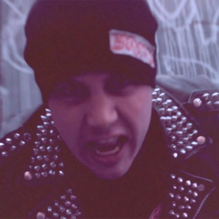 Vídeo de la canción "Bad Moon" que pertenece al disco 'The Stormy Sea' (2021) de Blisterhead