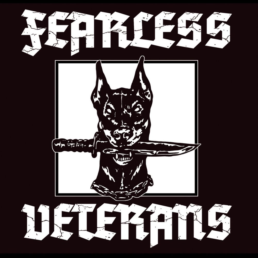Portada del primer Ep de Fearless Veterans, publicado en formato 7" por los sellos CROM Records, Radikal 1977 Records y Clockwork Punk Records