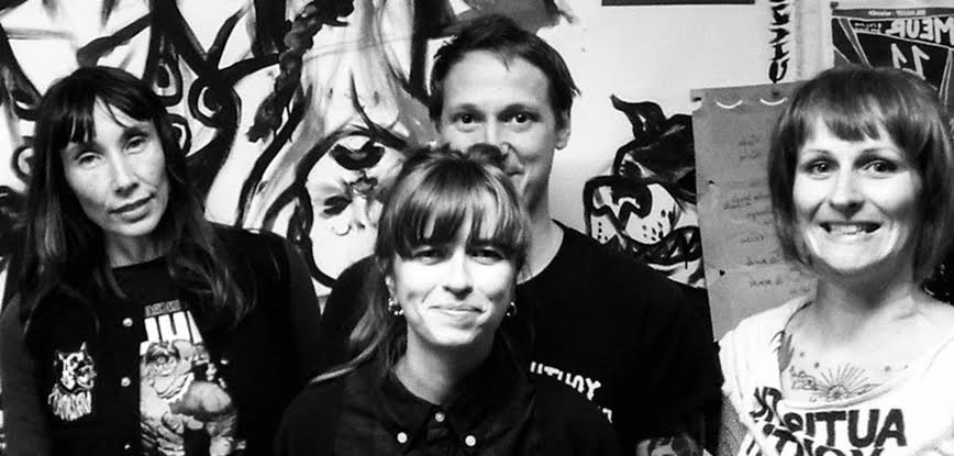 Neuf Volts: Grupo punk procedente de Tours (Francia)