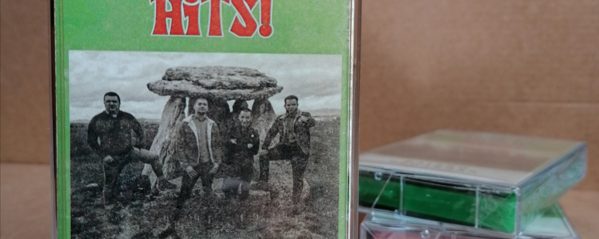 Una selección de 16 canciones de Kaleko Urdangak en formato cassette