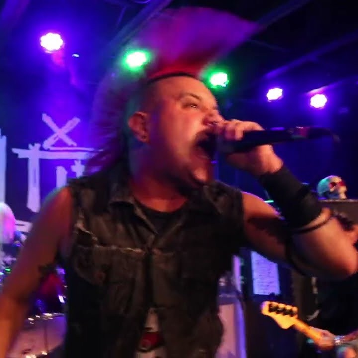 Vídeo de la canción "Demolition" que está incluida en el disco 'Written In Blood' de The Casualties