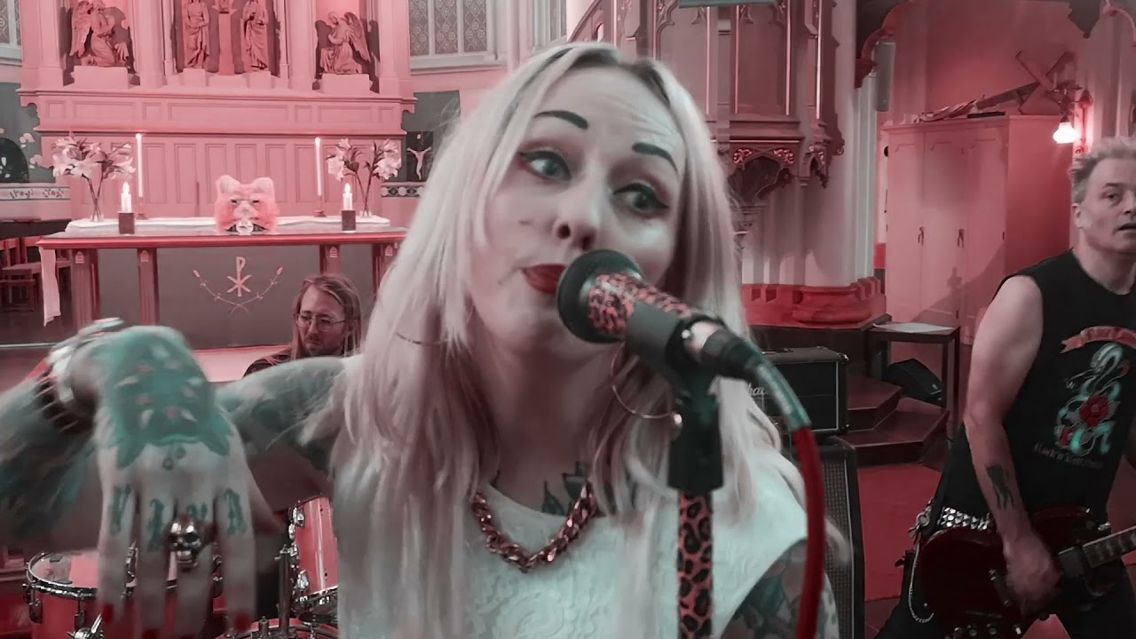 Videoclip de "Tombstone World" de Acid Blood, canción incluida en su disco homónimo