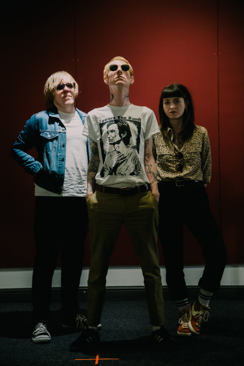 The C33s: punk, garaje & surf desde Manchester