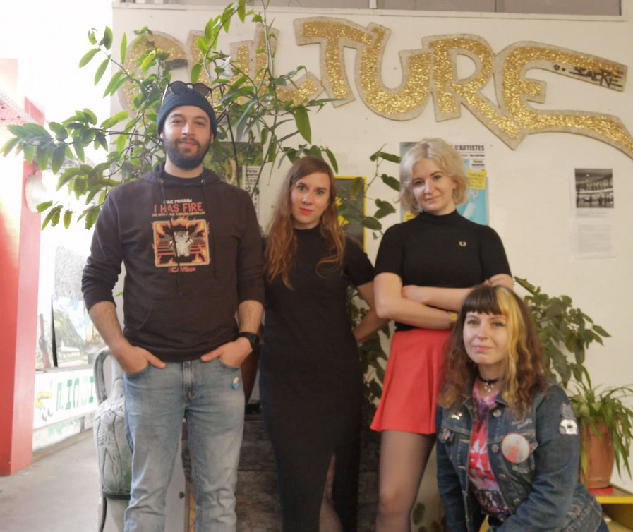 Mary Bell: Riot Grrl band from Paris