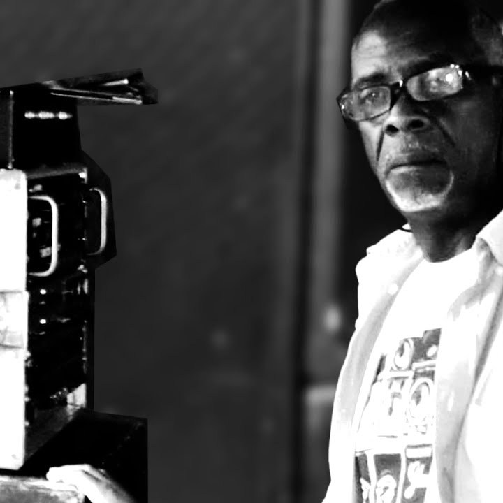 Vídeo de la canción "Gladdy At Carnival" de Gladdy Wax