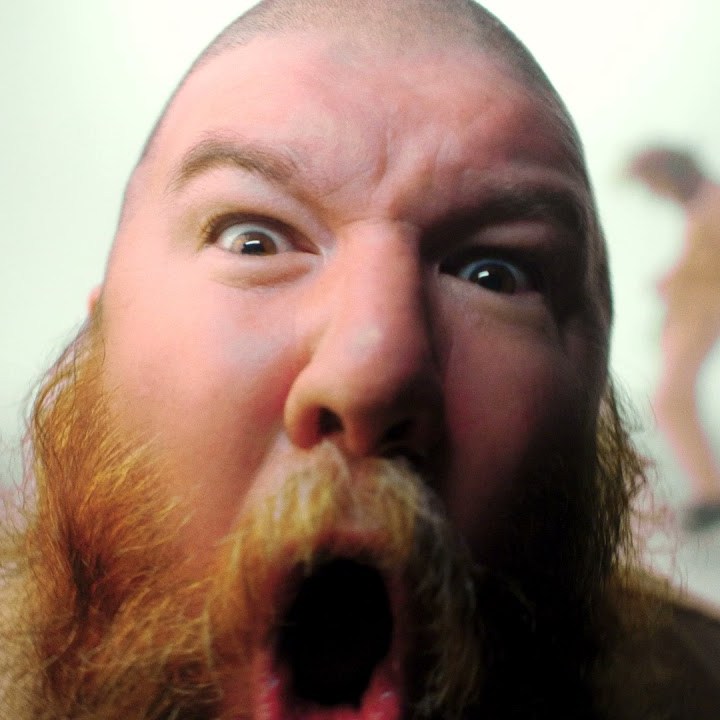 Videoclip de la canción "Fri(ends)" de Totally UnicornVideoclip de la canción "Fri(ends)" de Totally Unicorn