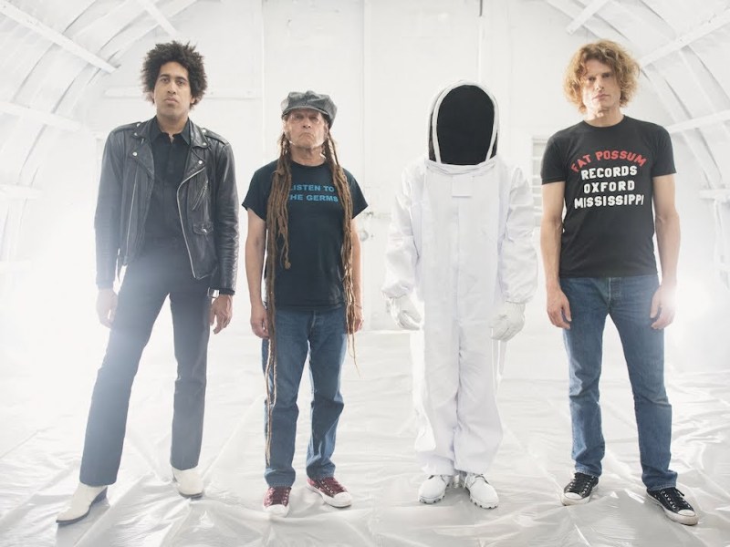 OFF! anticipan su nuevo disco con «War Above Los Ángeles»