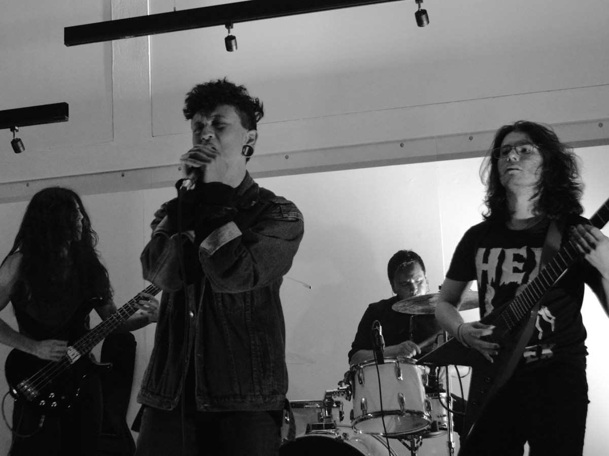 Sombras tienen nuevo EP