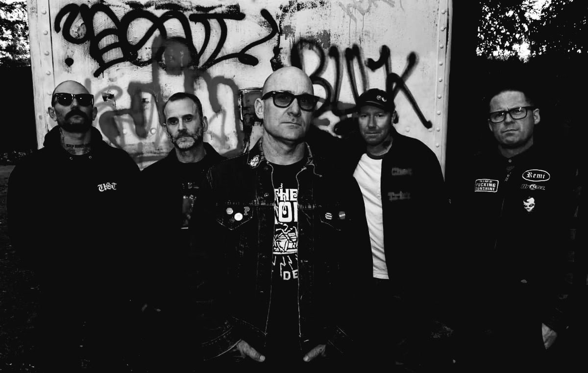 Huntington Lions: Punk band from Bay Area