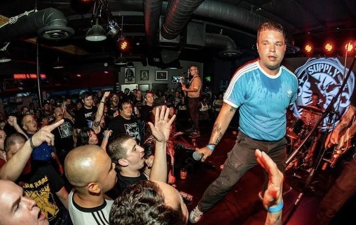 Béton Armé: punk & oi! band from Montreal