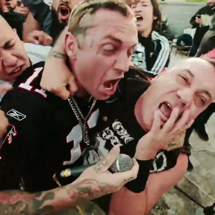 Vídeo de la canción "Hordes of punks" de Non Servium (2023)