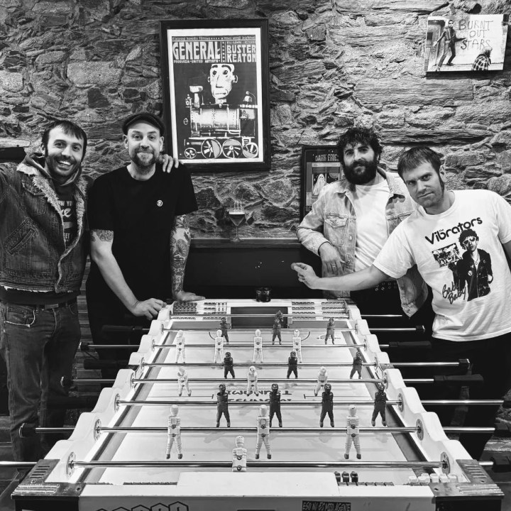 Bule: Punk band from Galiza